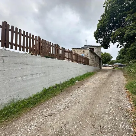Πανσιόν Casa Cando *