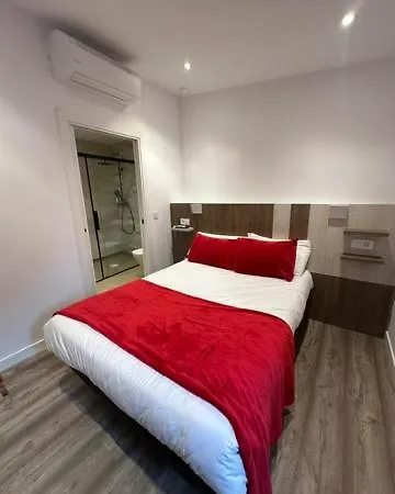 Casa Cando Πανσιόν